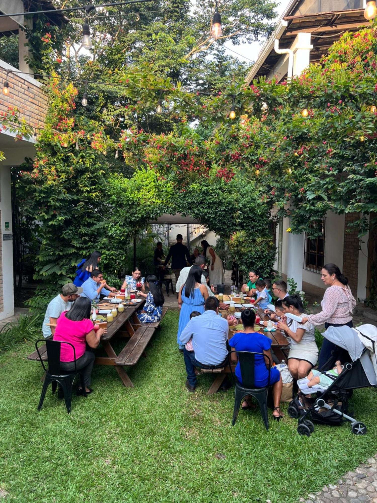 Jardin Cafe Hotel & Restaurant Gracias Zewnętrze zdjęcie